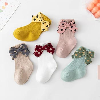 Новородено бебе момичета твърди глезена чорапи бебе есен против хлъзгане участък трикотажни тръби чорапи с лъкове малки деца облекло аксесоар